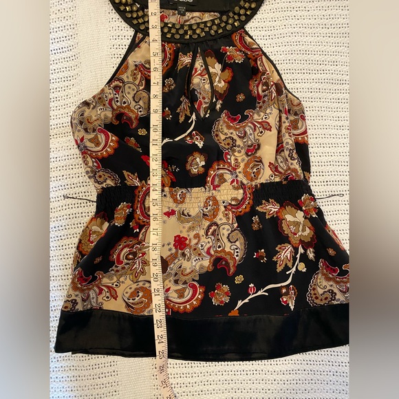 Bebe Keyhole Top - Picture 2 of 5